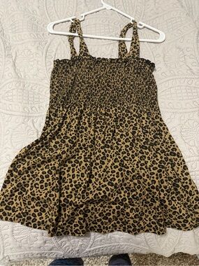 Leopard Print Smocked Casual Tank Top - Black and Tan